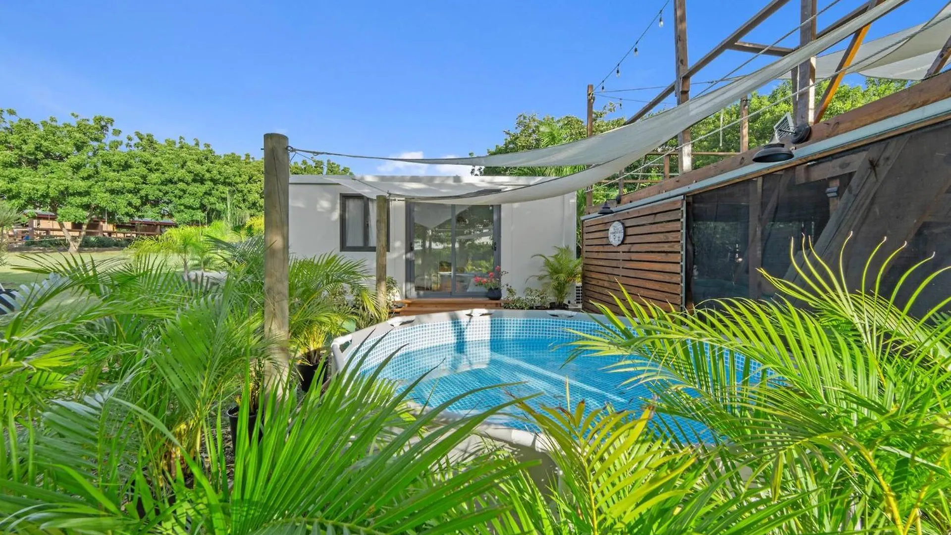 Las Palmas Cottage - Serene Eco Retreat Cabo Rojo